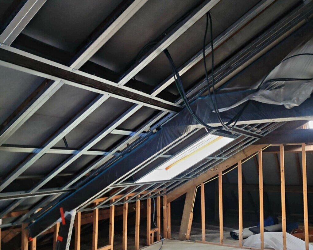 Support en métal pour isolation de toit par l'intérieur à Boortmeerbeek