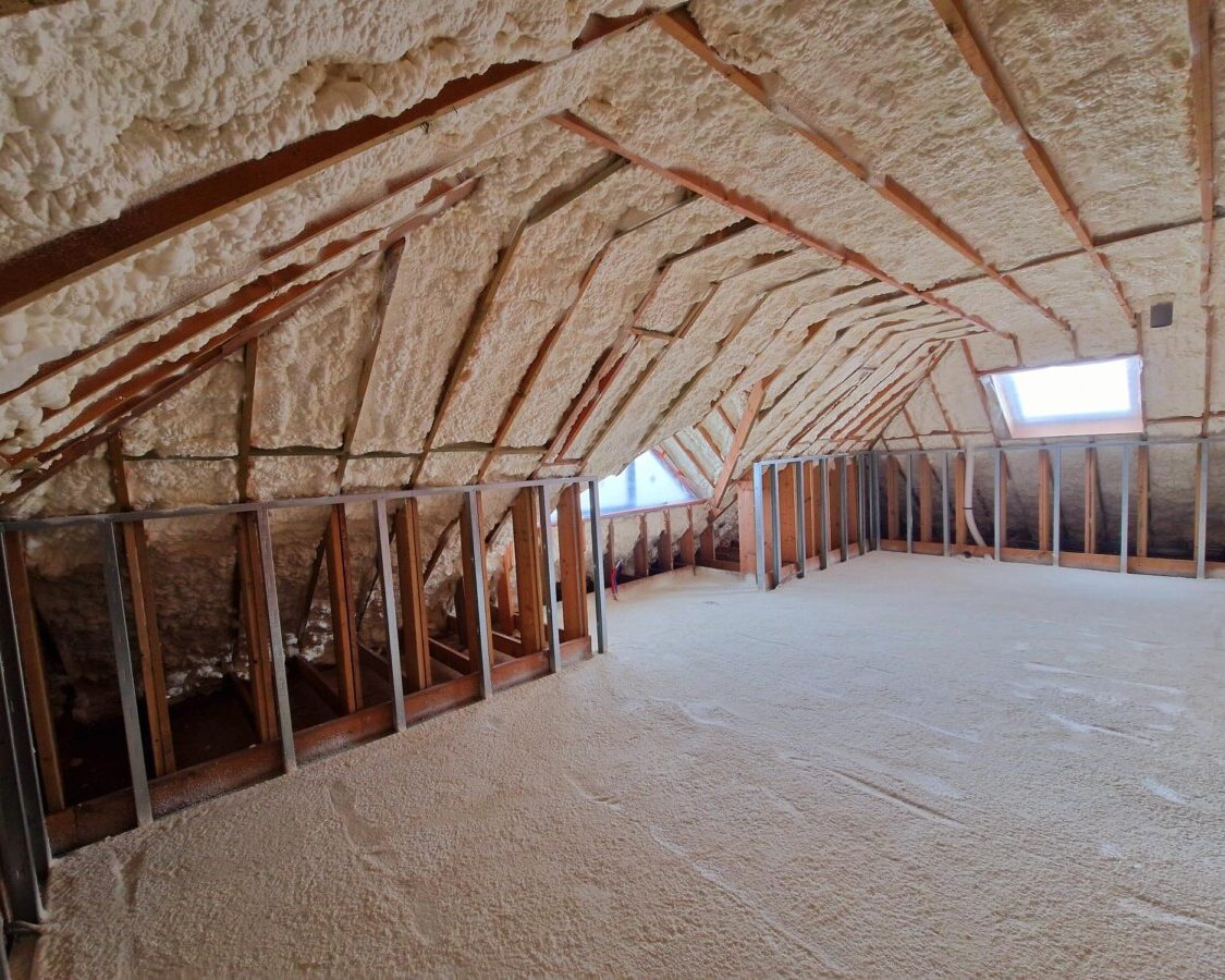 Isolation complète d'un grenier d'une maison neuve à Zaventem