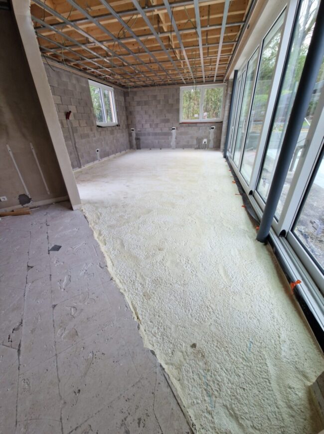 Notre chantier d’isolation de sol d’une extension à Waha