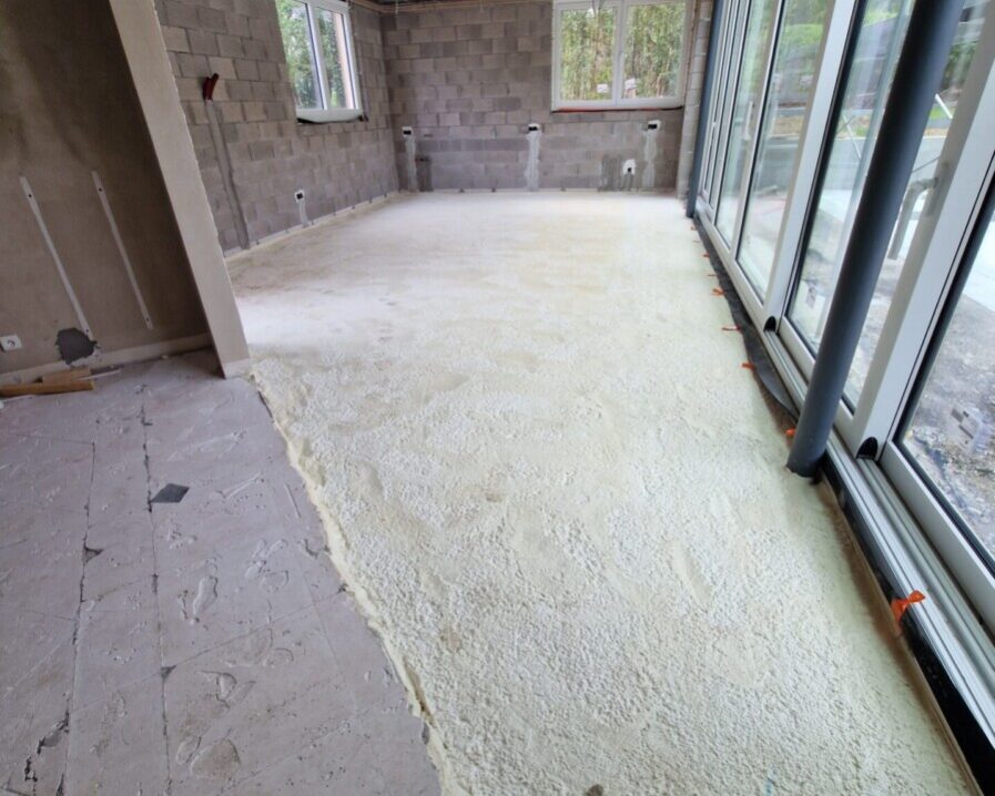Notre chantier d’isolation de sol d’une extension à Waha