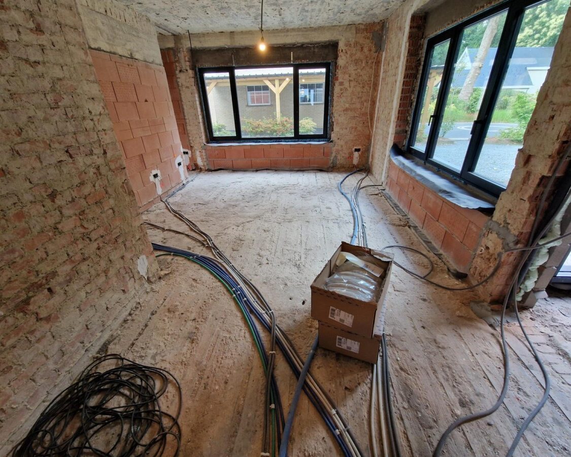 Intérieur d'une maison en rénovation à Aartselaar