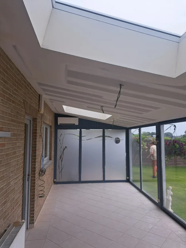 Isolation d'une veranda à Nil